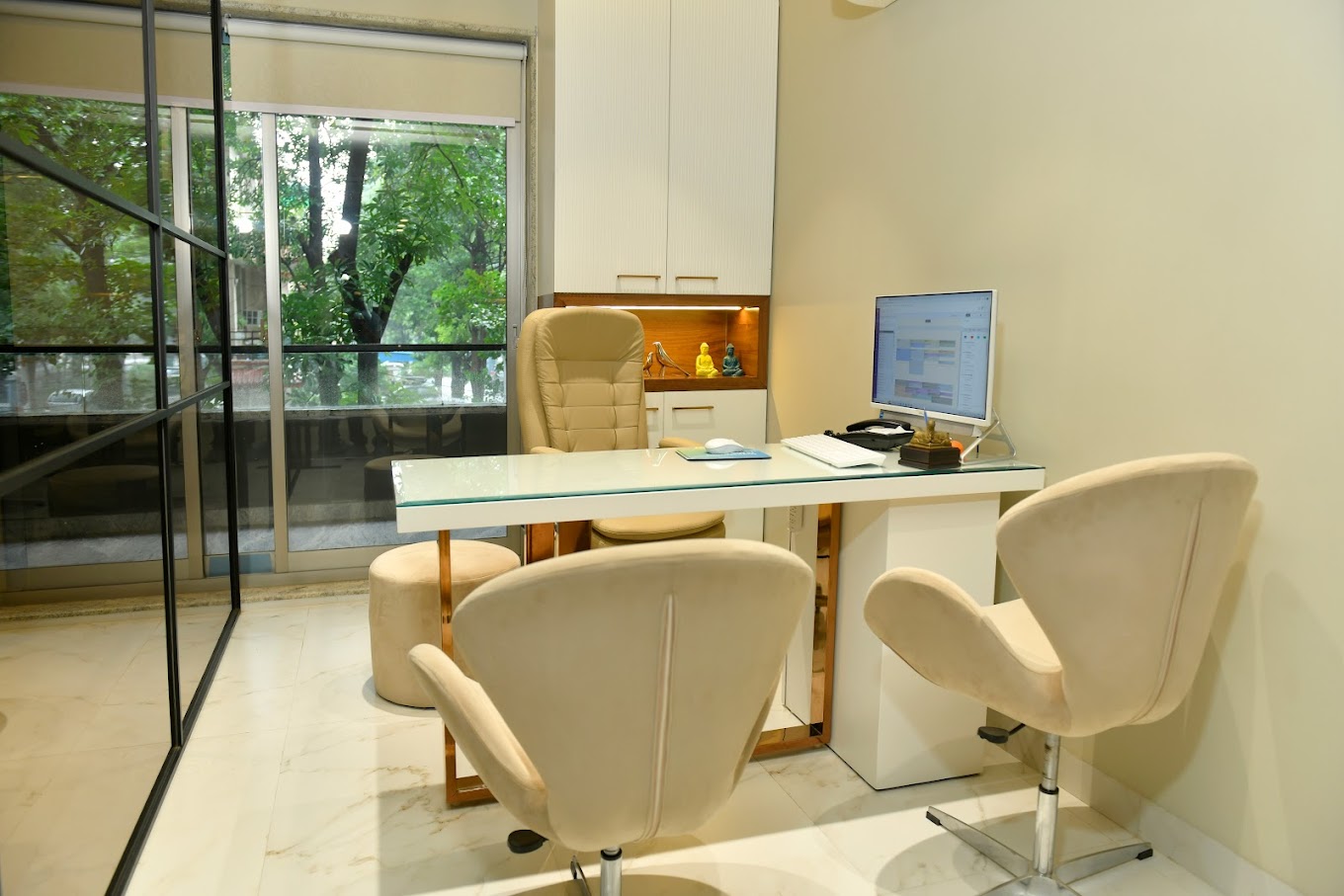 Aapka Dentist Medical Services | Dentists