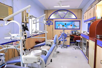 Aashi Dental Clinic Medical Services | Dentists