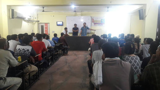 Aayam Infinity Classes Education | Coaching Institute