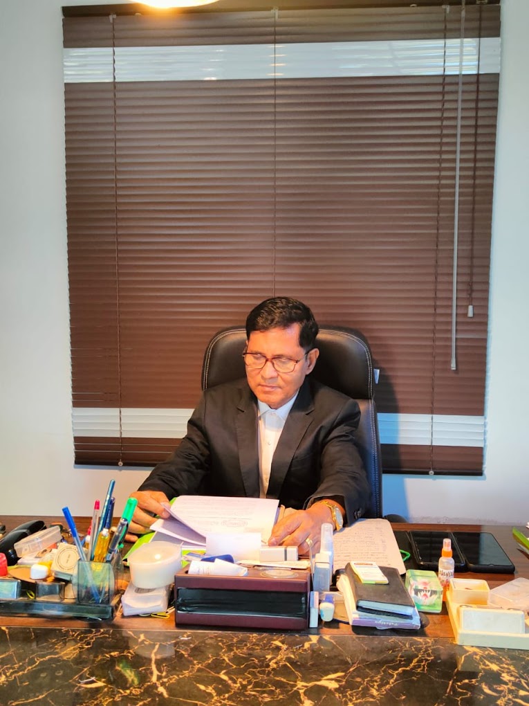 Advocate Gajen Baruah - Logo