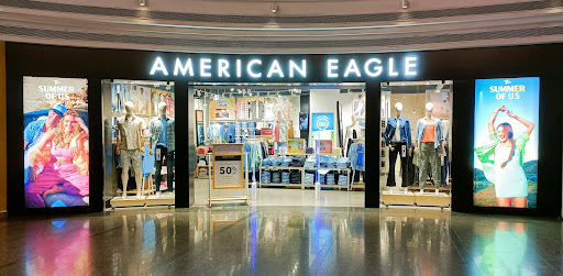 American Eagle Exclusive Store Shopping | Store