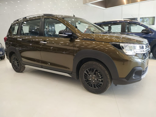 aruti Suzuki ARENA (Nainital Motors) Automotive | Show Room