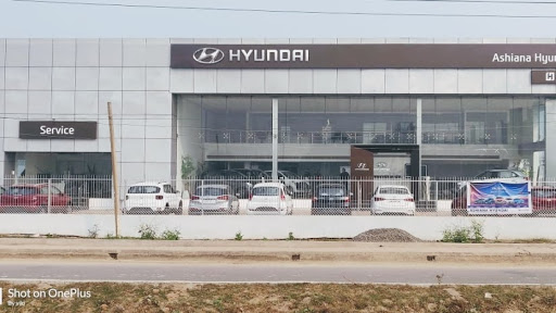 Ashiana Hyundai Automotive | Show Room