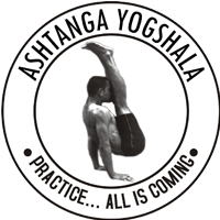 ASHTANGA YOGA CENTER Logo