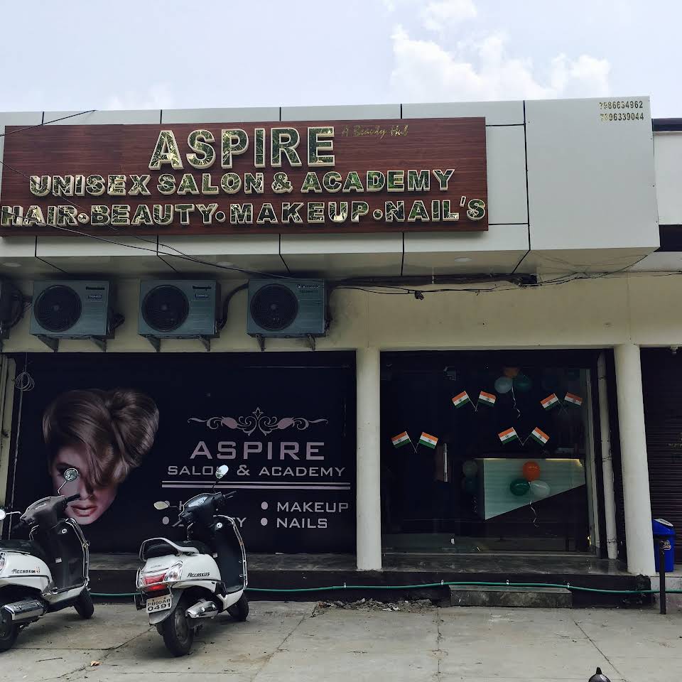 Aspire Unisex Salon & Academy - Logo