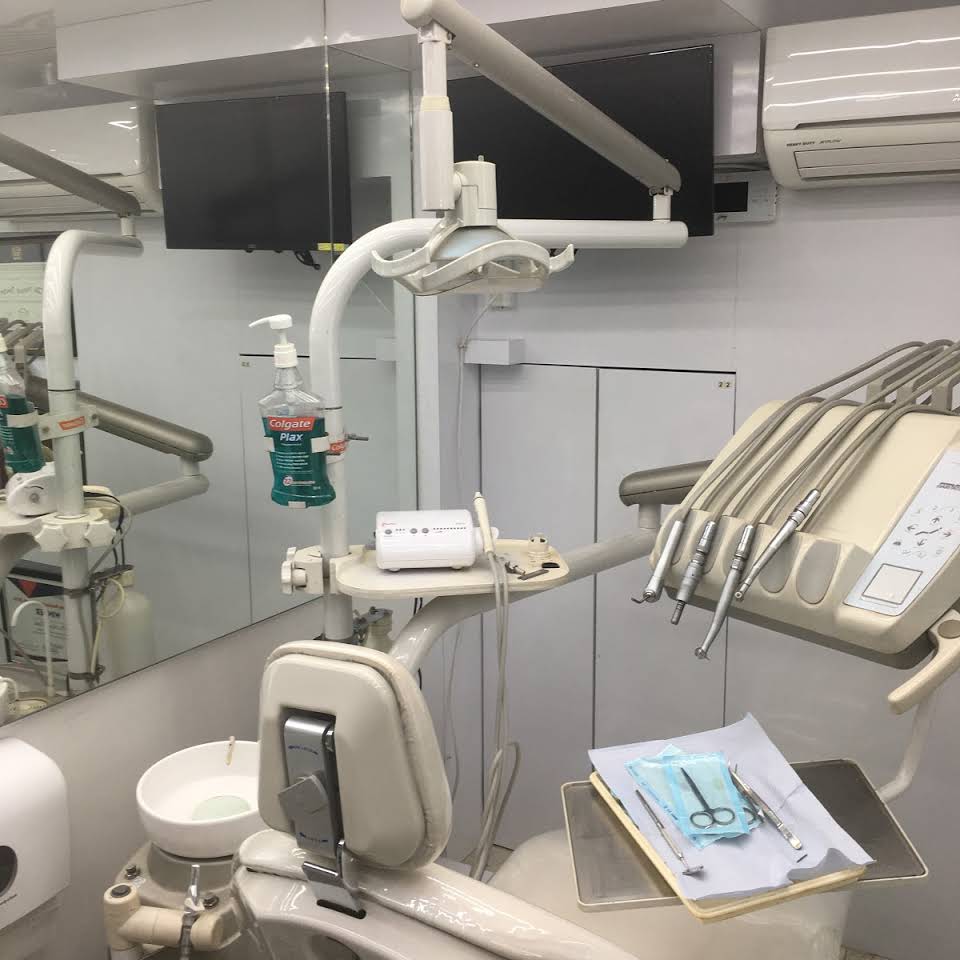 Aum Dental Clinic - Dental Clinic in Chembur Medical Services | Dentists