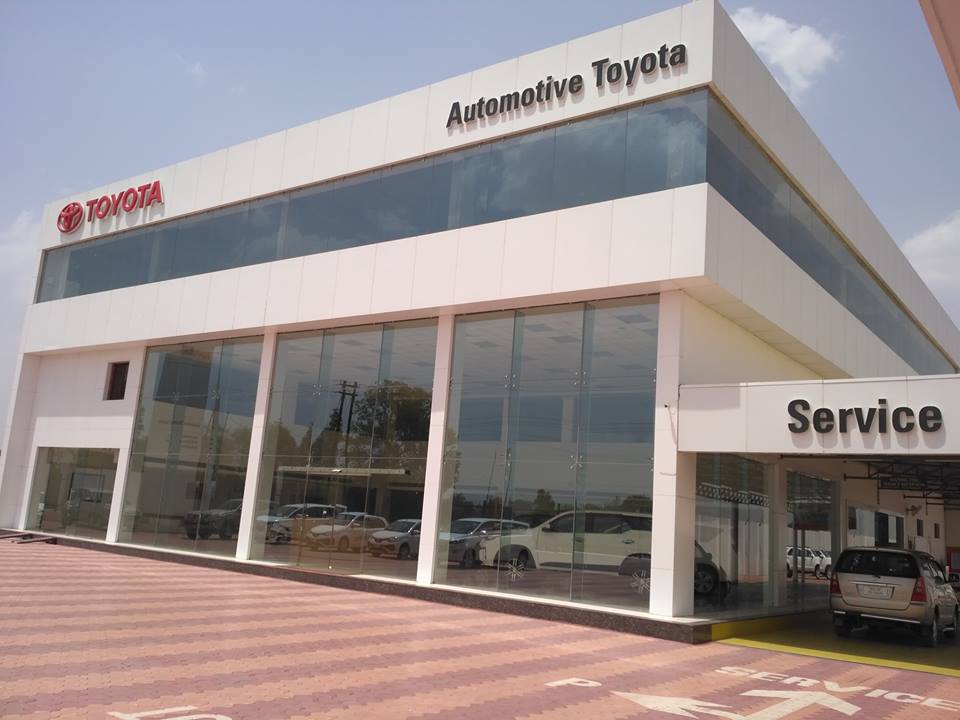 AUTOMOTIVE TOYOTA Automotive | Show Room