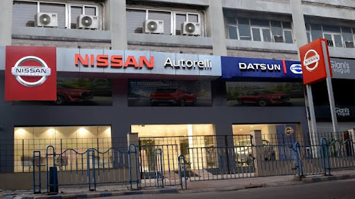 AUTORELLI MOTORS NISSAN Automotive | Show Room