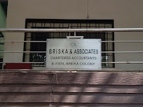 B R I S K A & ASSOCIATES Professional Services | Accounting Services