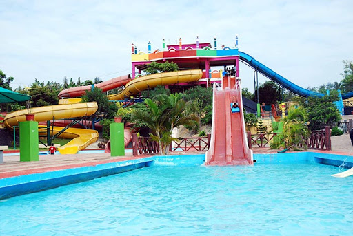 Baywatch Park Entertainment | Water Park