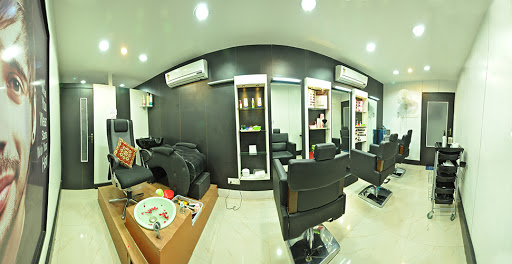 Beaueteck Family Salon & Spa Active Life | Salon