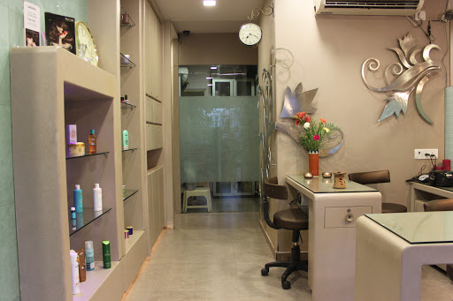 Beautymanntra Unisex Salon & Spa Active Life | Salon