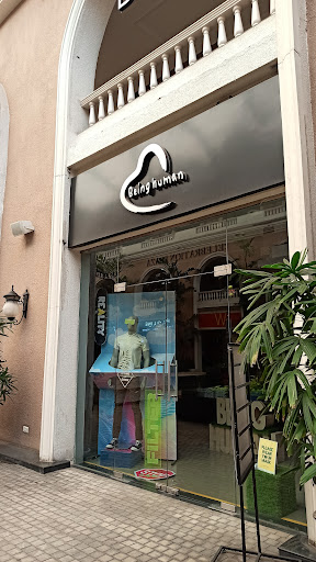 Being Human Clothing Store Shopping | Store