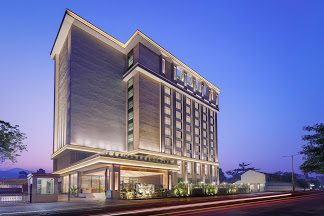 Bellevue Sarovar Portico, Junagadh Accomodation | Hotel