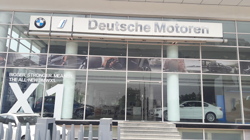 BMW Deutsche Motoren Automotive | Show Room