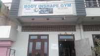 Body inshape gym Logo