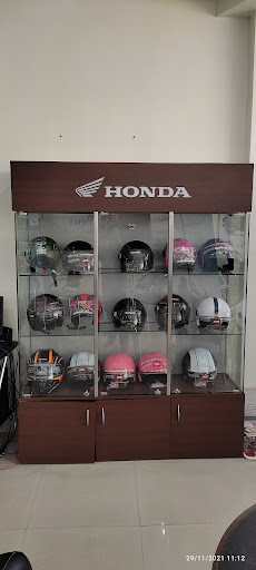 Brothers Honda Automotive | Show Room