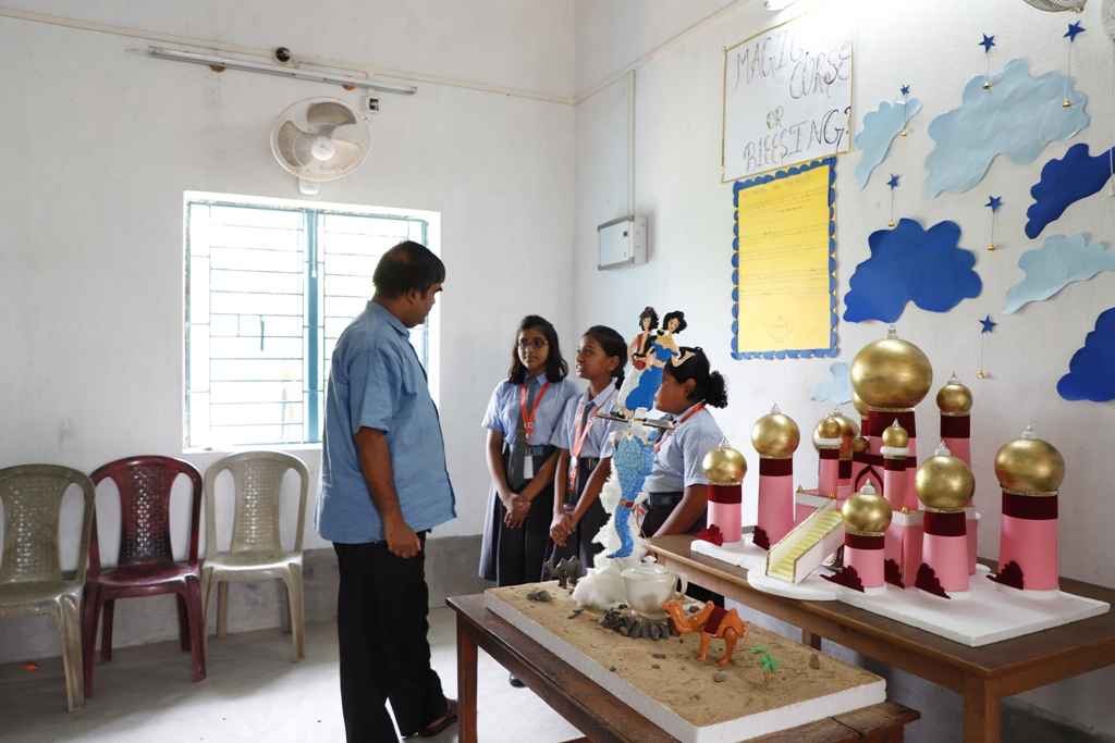 Burdwan Holy Child School Education | Schools