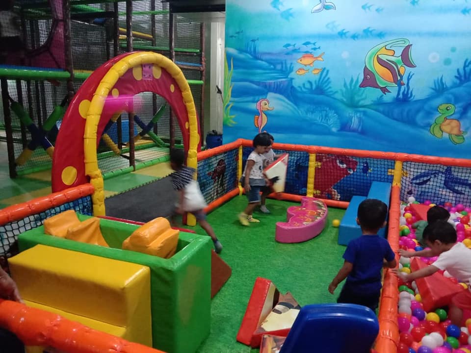 Busy Bee - Kids Indoor Park Entertainment | Theme Park