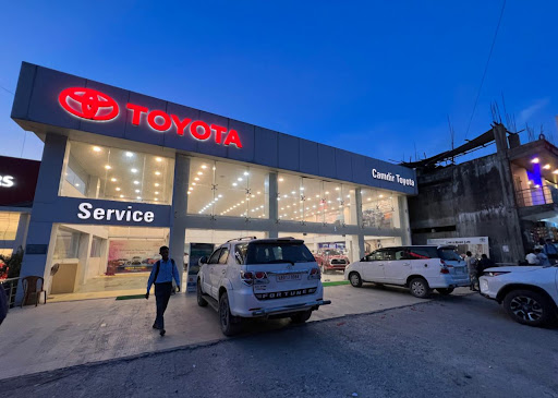 CAMDIR TOYOTA Automotive | Show Room