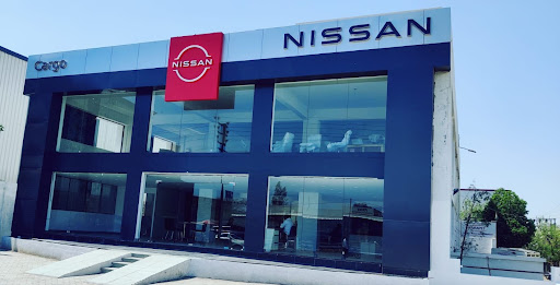 CARGO NISSAN Automotive | Show Room