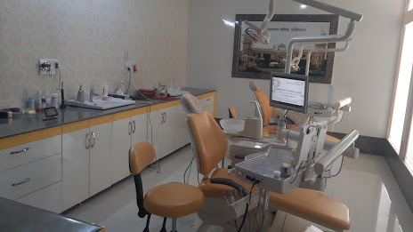 Charanjeet Dental Clinic Medical Services | Dentists
