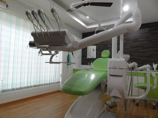 Chitra MultiSpeciality Dental Centre Medical Services | Dentists