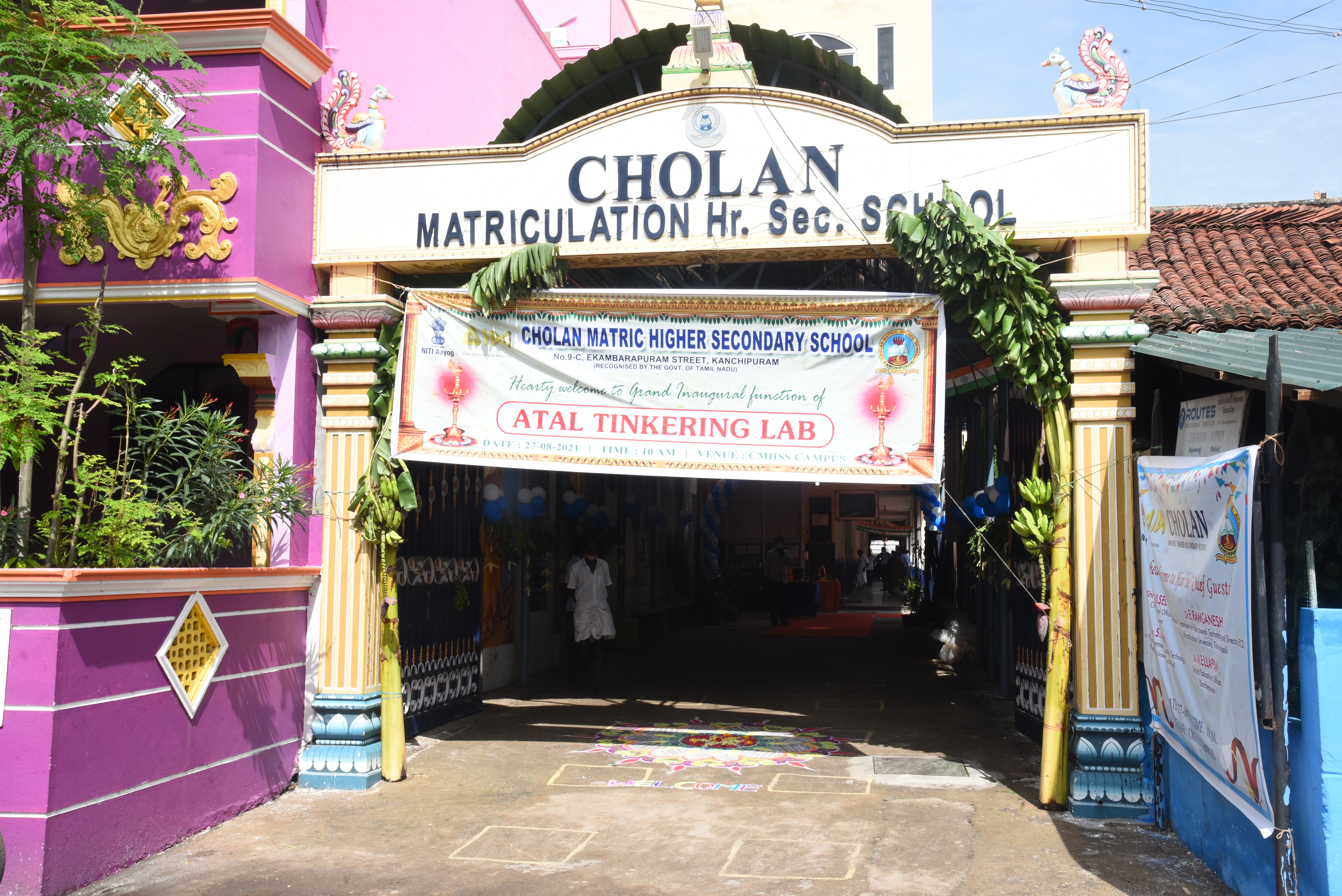 Cholan Matriculation Higher Secondary School|Schools|Education