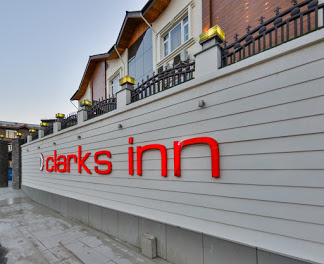 Clarks Inn Logo