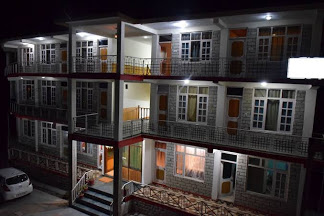 Comlux Hotels|Hostel|Accomodation