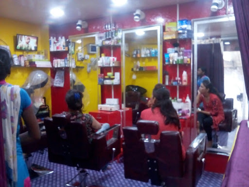 Creation Ladies Beauty Parlour Active Life | Salon