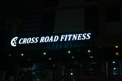 Cross road fitness - Logo