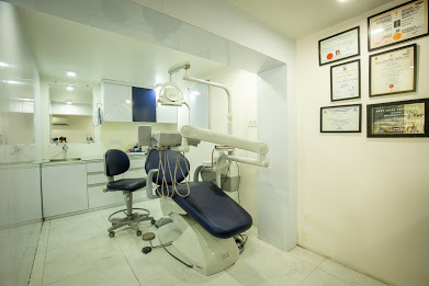 Crowns & Roots Dental Clinic Medical Services | Dentists