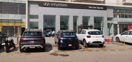 Dee Emm Hyundai Automotive | Show Room