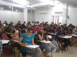 DELHI IAS ACADEMY Education | Coaching Institute