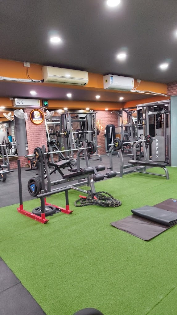 Den.2.Fit Gym Active Life | Gym and Fitness Centre