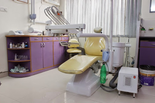 Dental Implant and Gum Care Centre Medical Services | Dentists