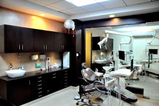 Dental Lounge Medical Services | Dentists