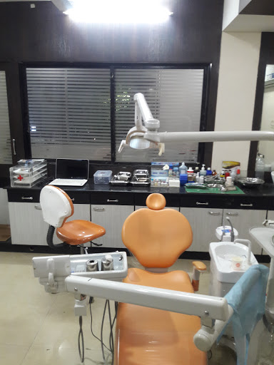 Dental Square Dental Clinic & Hospital Medical Services | Dentists