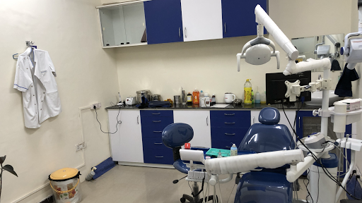 Dentofacial and Implant Center Medical Services | Dentists
