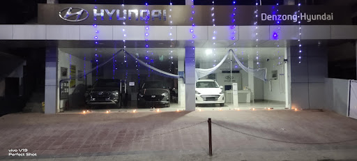 Denzong Hyundai Automotive | Show Room