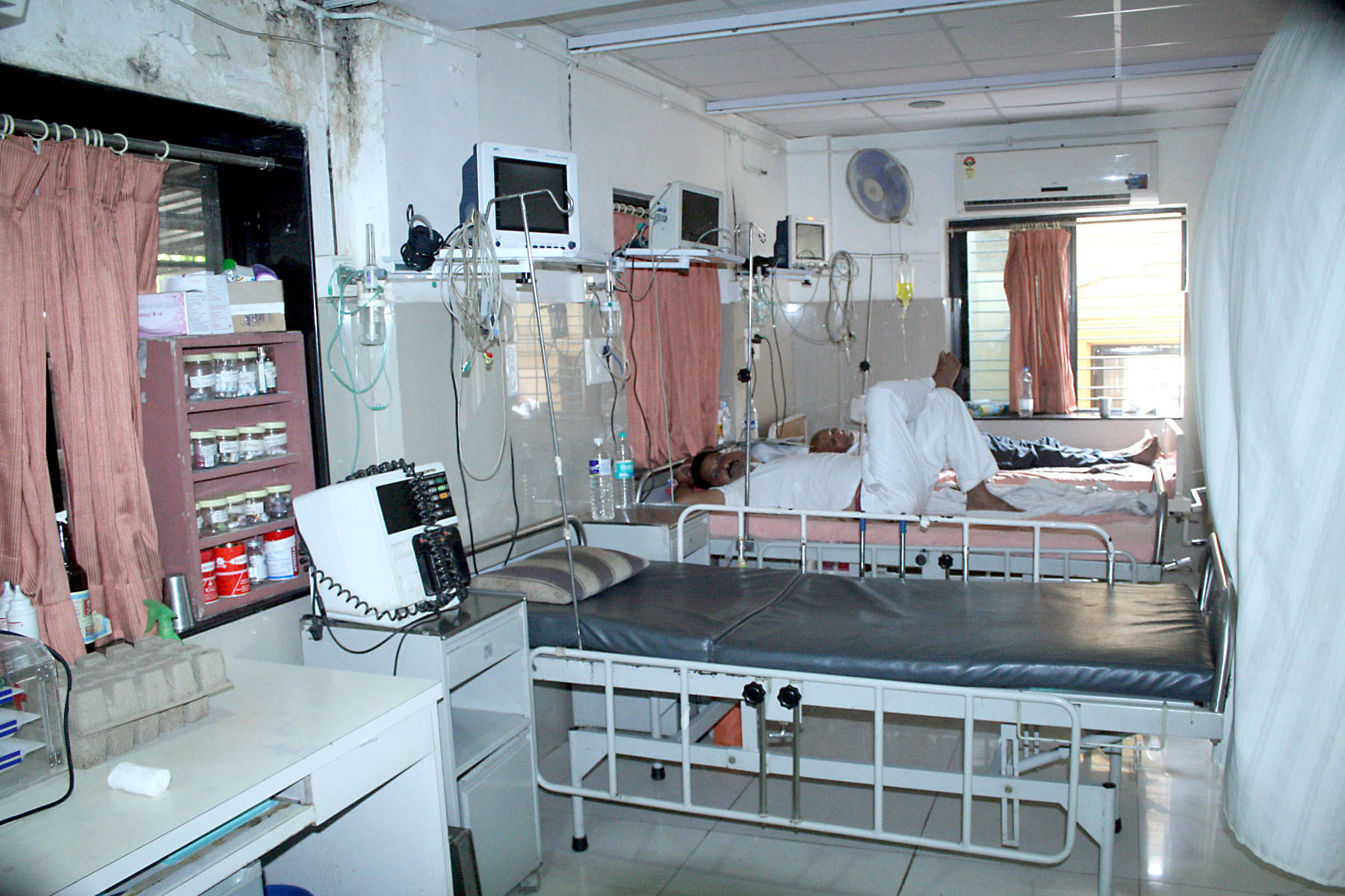 Deogaonkar Hospital Medical Services | Hospitals