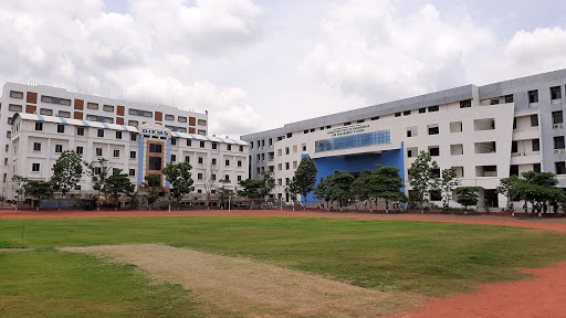 Deogiri College Logo