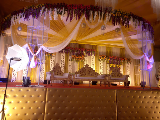 Dilkusha Lawn Event Services | Banquet Halls