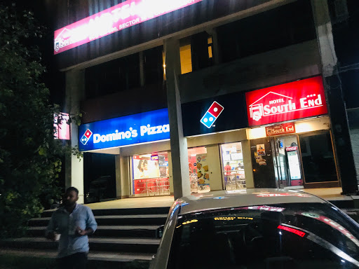 Dominos Pizza Food and Restaurant | Restaurant