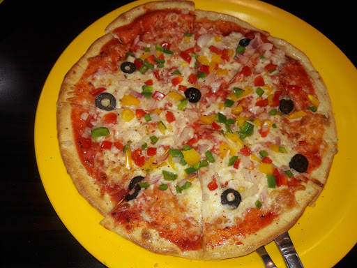 Domino's Pizza Vasundhara Enclave Restaurant 03