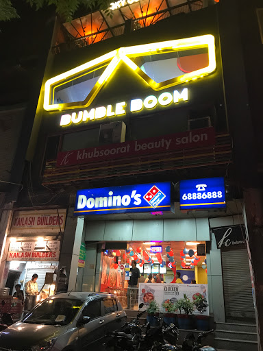 Domino's Pizza Kailash Colony Restaurant 01