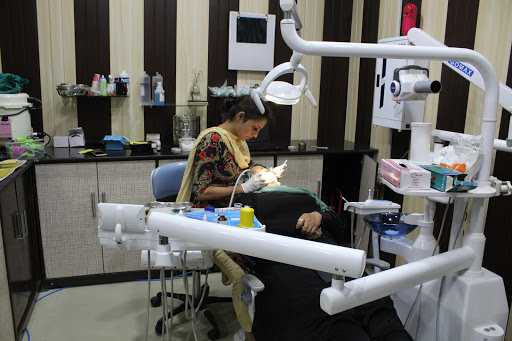 Dr.Fauzdars Dental & Implant Avenve Medical Services | Dentists