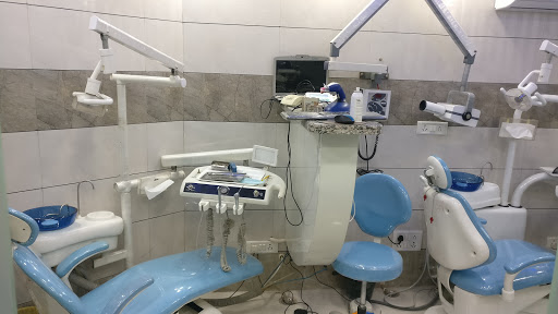 Dr. Kapil Guptas Smirk Dental Medical Services | Dentists