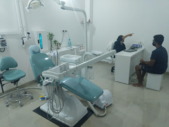 Dr. Ruchi Gulatis Dental Clinic Medical Services | Dentists